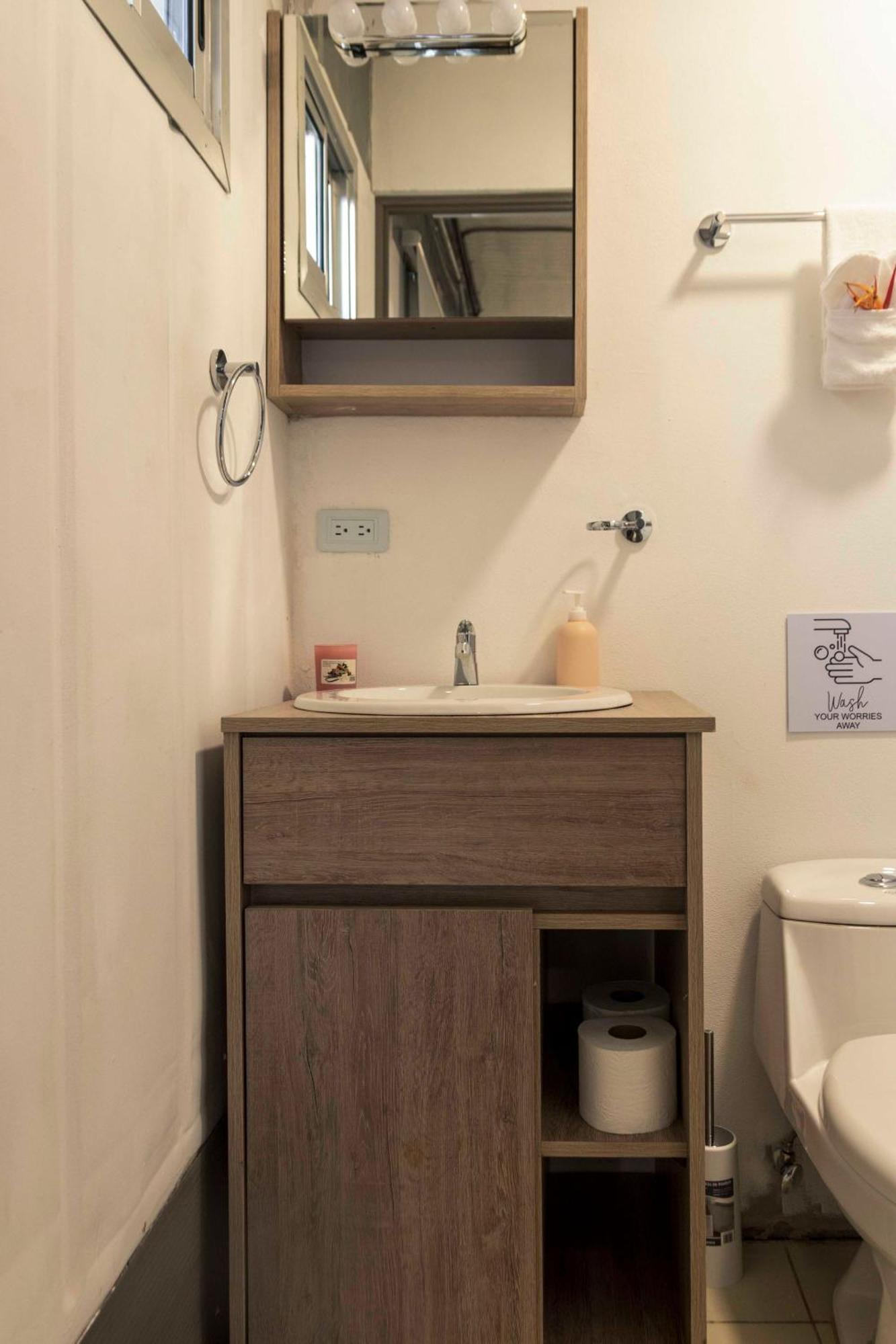 Emi'S Place Container Living Uvita Bagian luar foto
